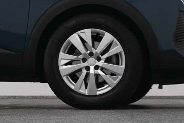 Peugeot 5008 (2021) thumbnail 42