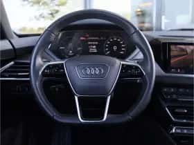 Audi e-tron (2021) thumbnail 8