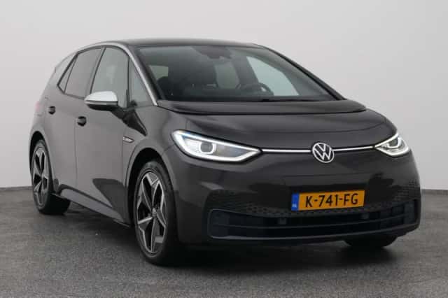 Volkswagen ID.3 (2020) thumbnail 2