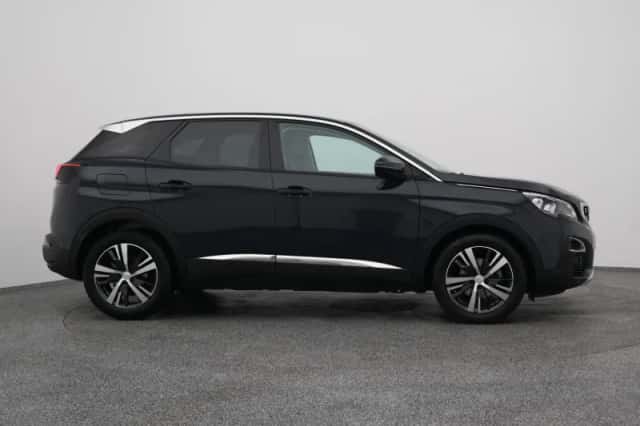 Peugeot 3008 (2019) thumbnail 14