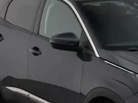 Peugeot 3008 (2019) thumbnail 23