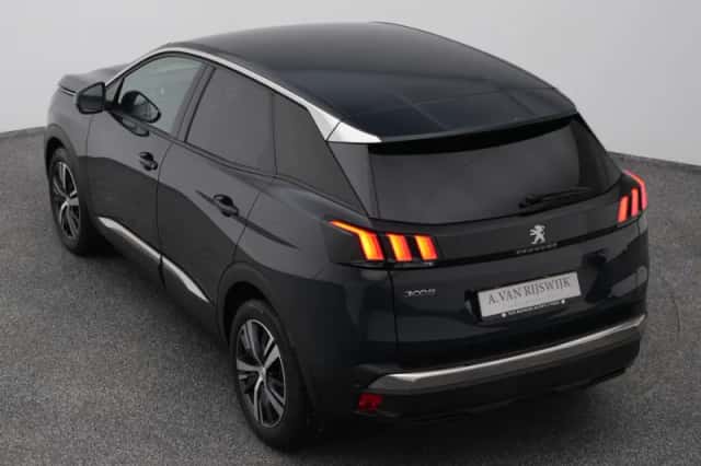 Peugeot 3008 (2019) thumbnail 25
