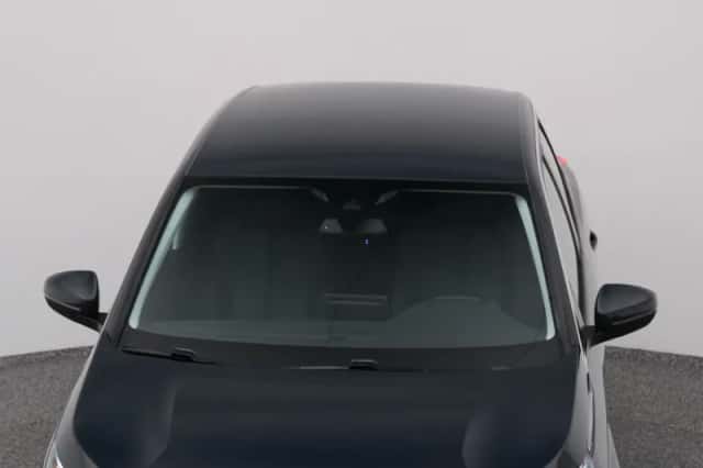 Peugeot 3008 (2019) thumbnail 32