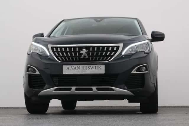 Peugeot 3008 (2019) thumbnail 35