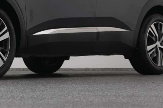 Peugeot 3008 (2019) thumbnail 37