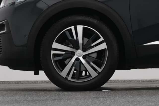 Peugeot 3008 (2019) thumbnail 39