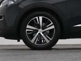 Peugeot 3008 (2019) thumbnail 39
