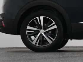 Peugeot 3008 (2019) thumbnail 41