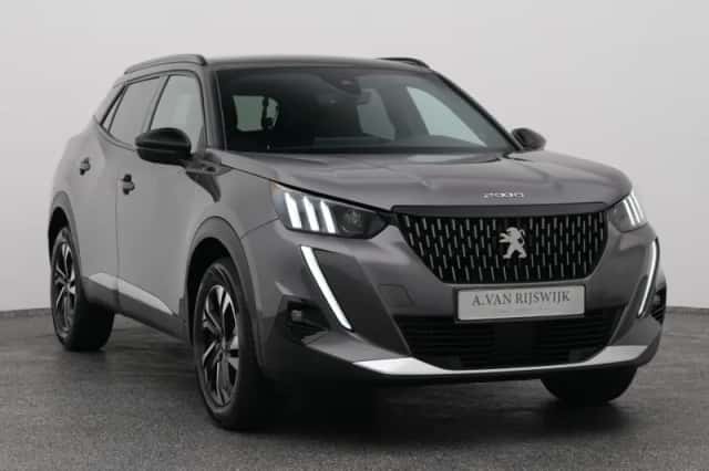 Peugeot 2008 (2022) thumbnail 2