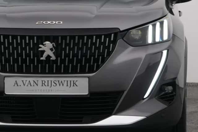 Peugeot 2008 (2022) thumbnail 19