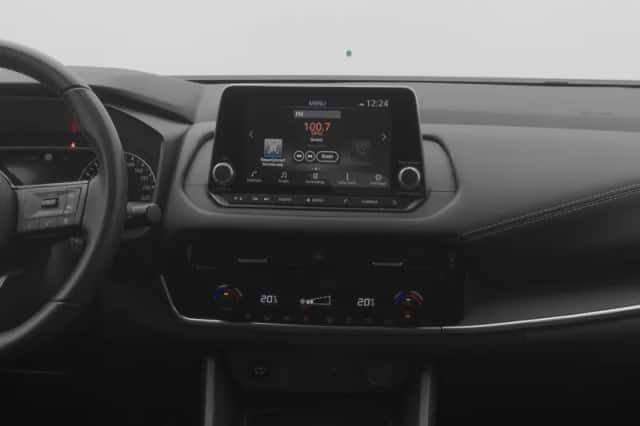 Nissan Qashqai (2023) thumbnail 8