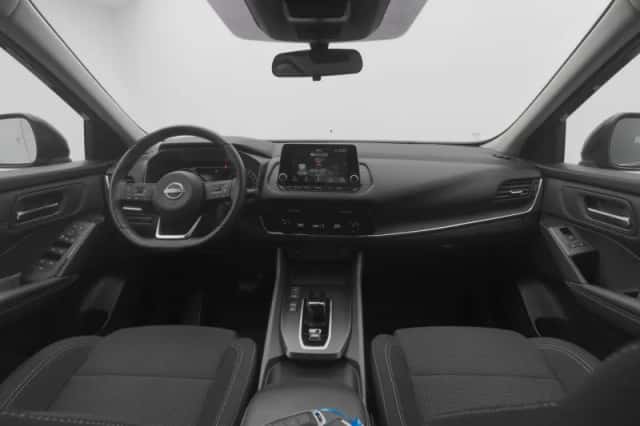 Nissan Qashqai (2023) thumbnail 3