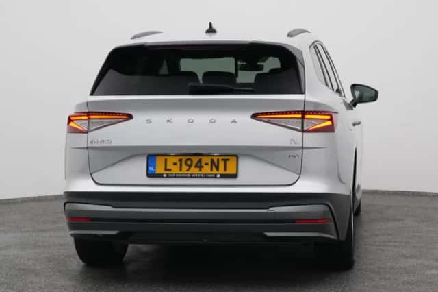 Škoda Enyaq (2021) thumbnail 11