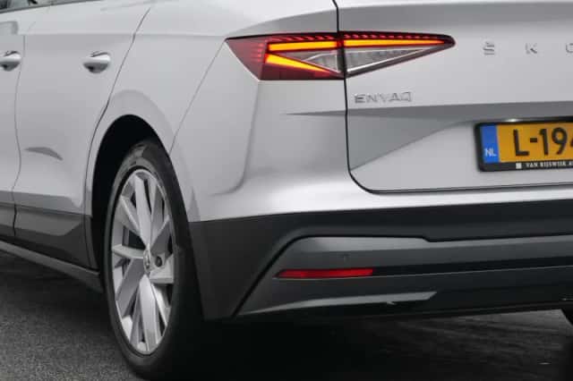 Škoda Enyaq (2021) thumbnail 19