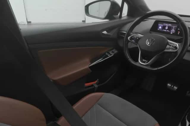 Volkswagen ID.4 (2020) thumbnail 12