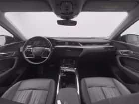 Audi e-tron (2020) thumbnail 3