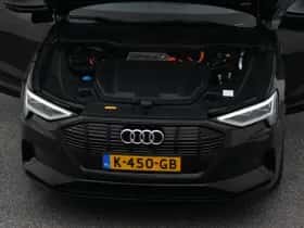Audi e-tron (2020) thumbnail 32
