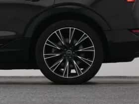 Audi e-tron (2020) thumbnail 41