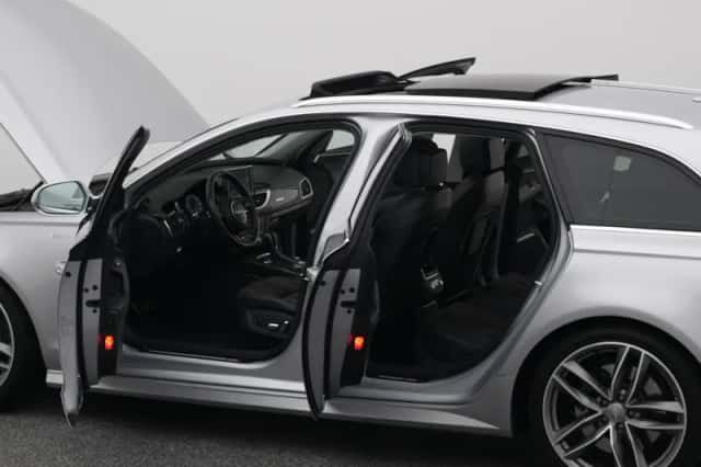 Audi A6 (2015) thumbnail 33