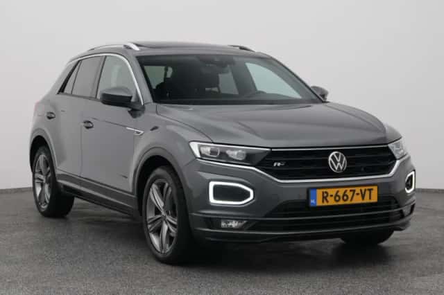 Volkswagen T-Roc (2022) thumbnail 2