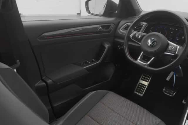 Volkswagen T-Roc (2022) thumbnail 11