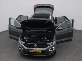 Volkswagen T-Roc (2022) thumbnail 27