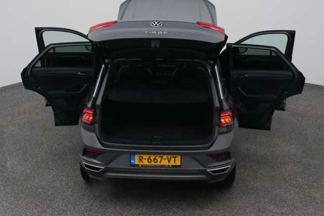 Volkswagen T-Roc (2022) thumbnail 29