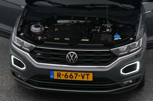 Volkswagen T-Roc (2022) thumbnail 31