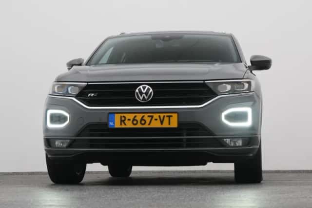 Volkswagen T-Roc (2022) thumbnail 35