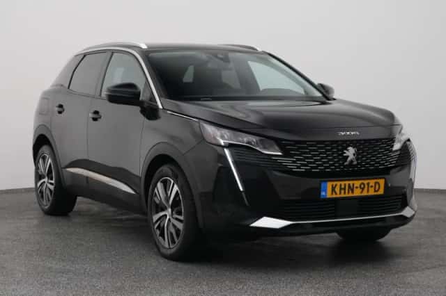 Peugeot 3008 (2021) thumbnail 2