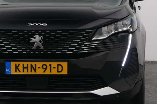 Peugeot 3008 (2021) thumbnail 19