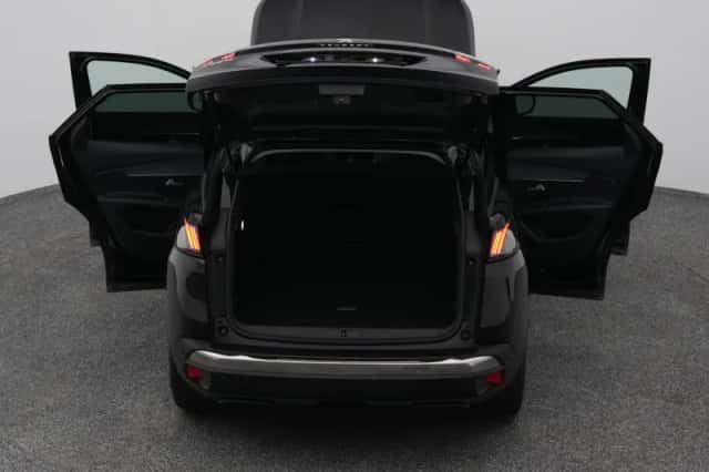 Peugeot 3008 (2021) thumbnail 29