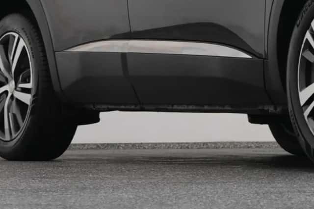 Peugeot 3008 (2021) thumbnail 38