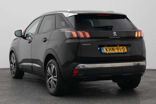 Peugeot 3008 (2021) thumbnail 5