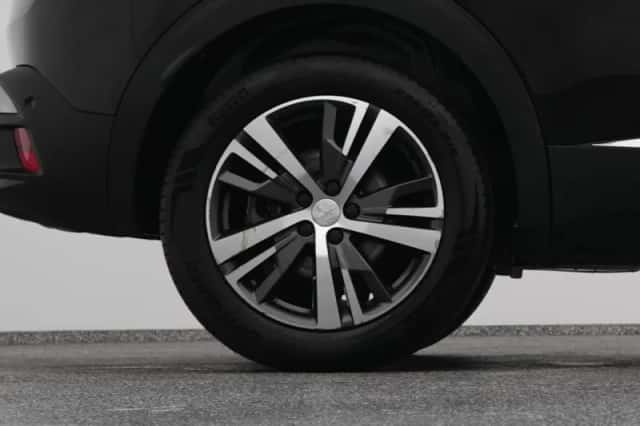 Peugeot 3008 (2021) thumbnail 41