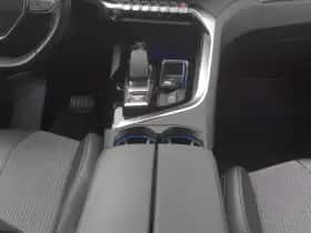 Peugeot 3008 (2021) thumbnail 12