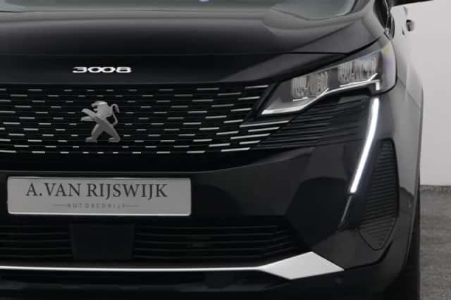 Peugeot 3008 (2021) thumbnail 19