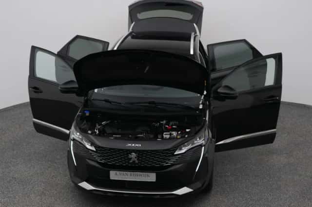 Peugeot 3008 (2021) thumbnail 27