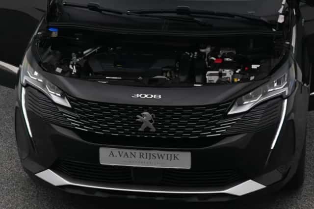 Peugeot 3008 (2021) thumbnail 31