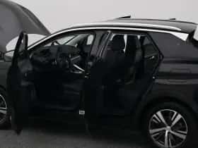 Peugeot 3008 (2021) thumbnail 33