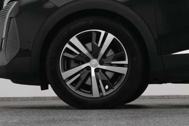 Peugeot 3008 (2021) thumbnail 39