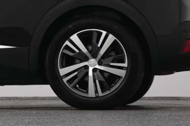 Peugeot 3008 (2021) thumbnail 40