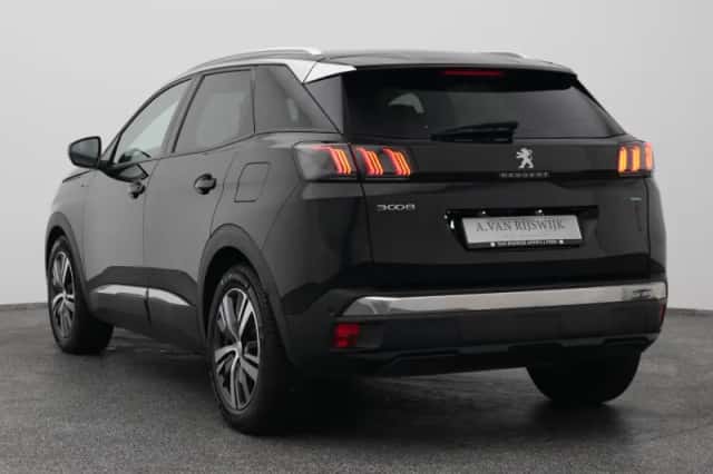 Peugeot 3008 (2021) thumbnail 5