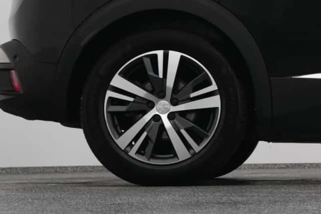 Peugeot 3008 (2021) thumbnail 41