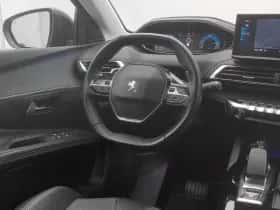 Peugeot 3008 (2021) thumbnail 7
