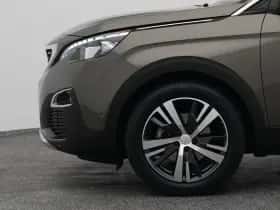 Peugeot 3008 (2020) thumbnail 21