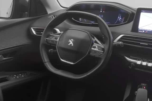 Peugeot 3008 (2020) thumbnail 7