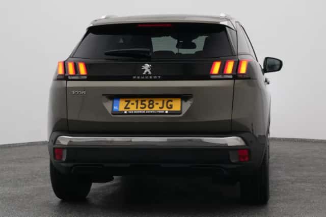 Peugeot 3008 (2020) thumbnail 10
