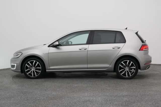 Volkswagen E-Golf (2020) thumbnail 14