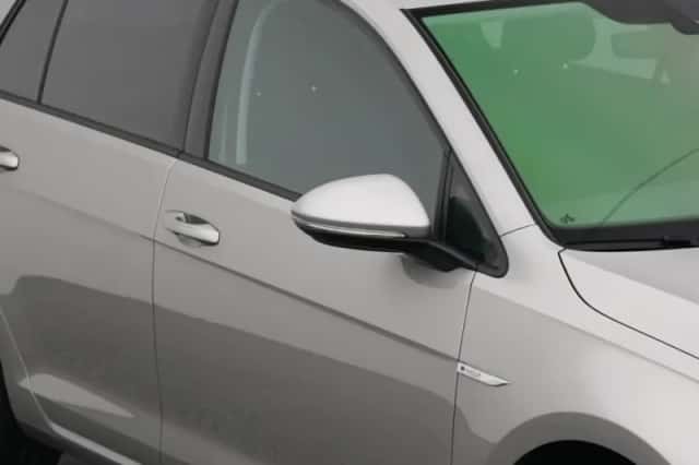 Volkswagen E-Golf (2020) thumbnail 24